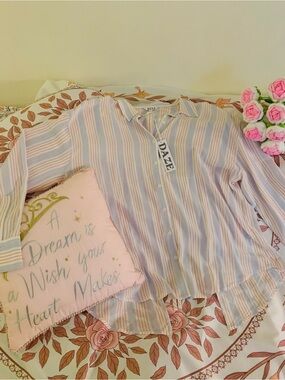 DAZE Button Down Shirt Pink Blue Cotton Candy Stripe Large Boyfriend Shirt Rayon